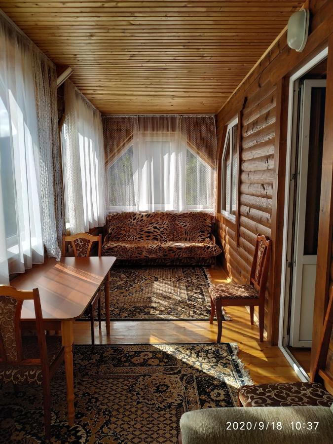 Котедж ,,Тік" Hotel Tatariv Exterior photo