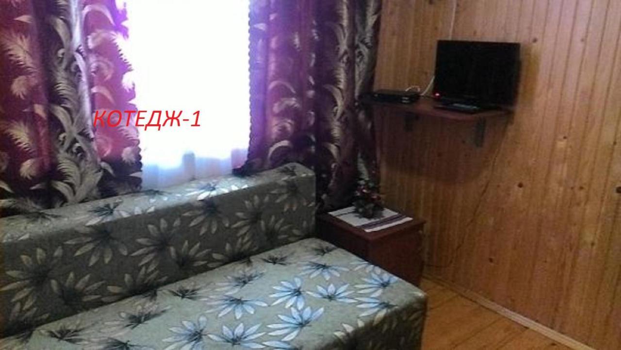 Котедж ,,Тік" Hotel Tatariv Exterior photo